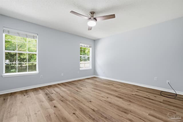 7317 Westminster Dr, Navarre FL 32566 photo 16