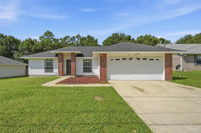 7317 Westminster Dr, Navarre FL 32566 exterior