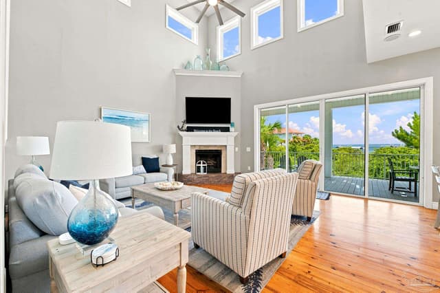 7652 Key West Dr property photo