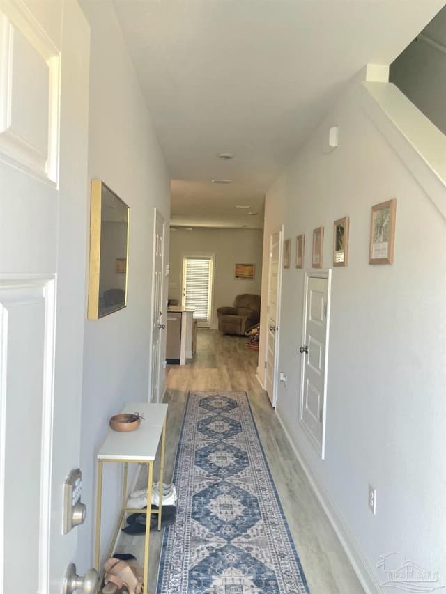 1227 Fairchild Village Dr, Pensacola FL 32504 photo 7