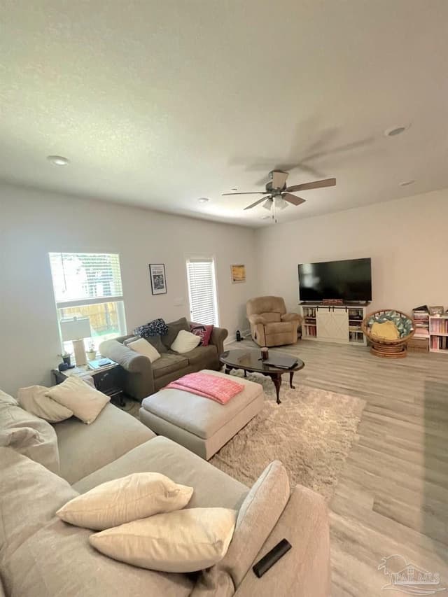 1227 Fairchild Village Dr property photo