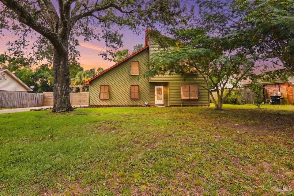 4180 Monteigne Dr, Pensacola FL 32504 photo 1