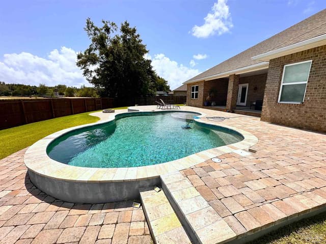 4193 Cambridge Way property photo