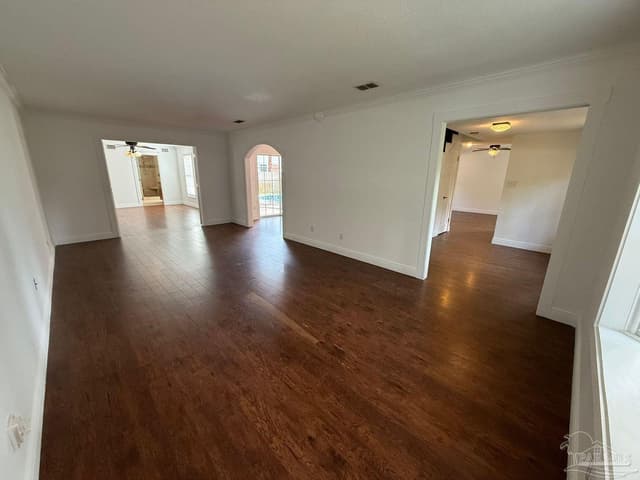 905 Poinciana Dr, Gulf Breeze FL 32561 photo 6