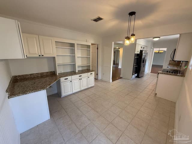 905 Poinciana Dr, Gulf Breeze FL 32561 photo 13