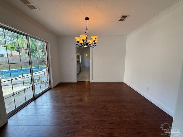 905 Poinciana Dr, Gulf Breeze FL 32561 photo 8