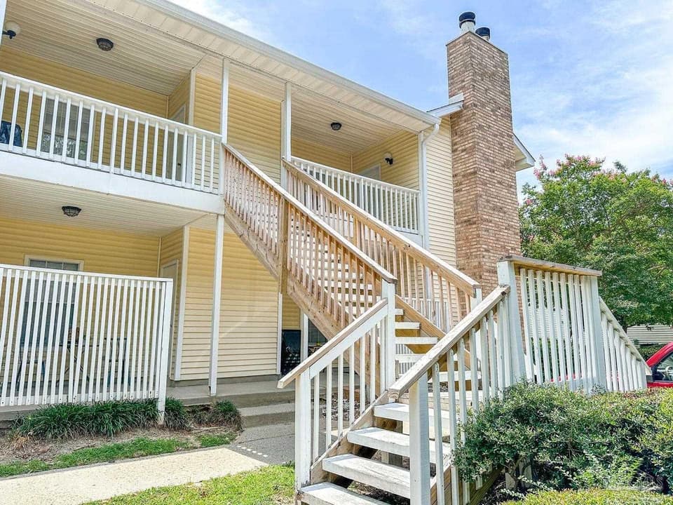 501 E Burgess Rd # 12, Pensacola FL 32504 photo 1