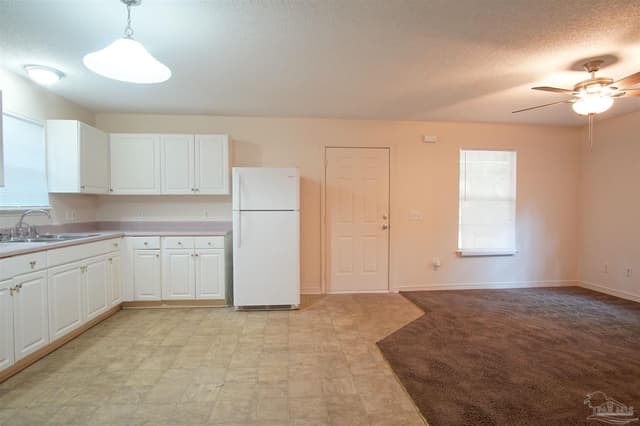 4121 Woodfin Cir property photo