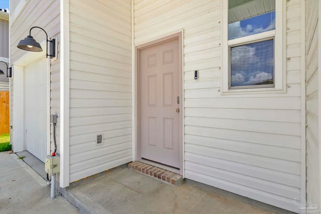 7150 Village Ln property photo