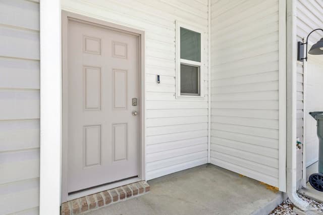 7150 Village Ln property photo
