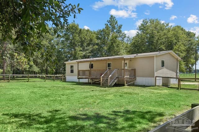 6885 Dora Lee Killam Rd, Century FL 32535 photo 8