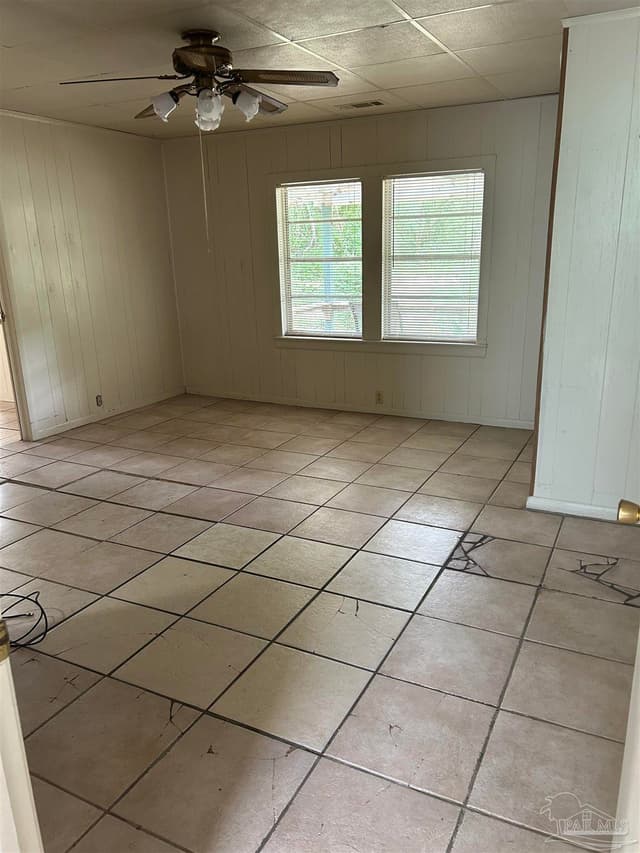 4040 Wilkes St property photo