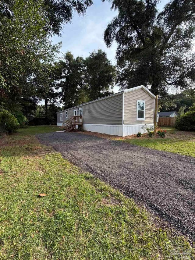 6225 Goliath Rd, Milton FL 32583 photo 2