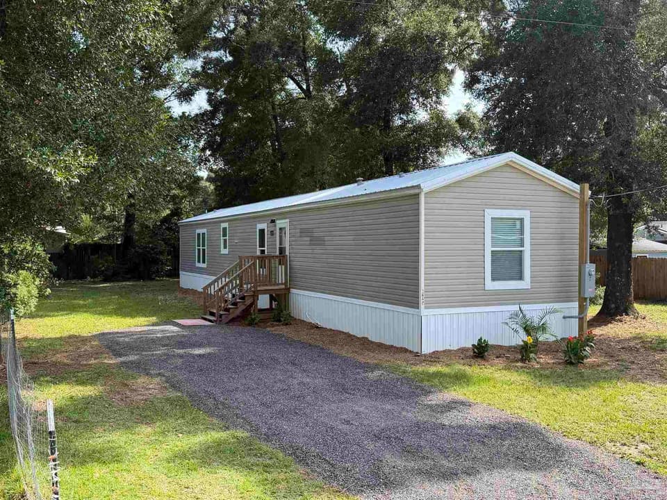 6225 Goliath Rd, Milton FL 32583 photo 1