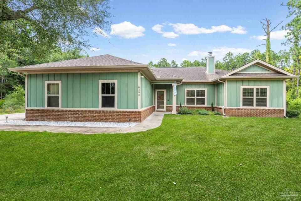 8493 Sevilla St, Navarre FL 32566 photo 1