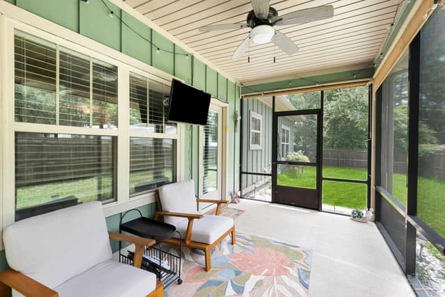 8493 Sevilla St, Navarre FL 32566 photo 9