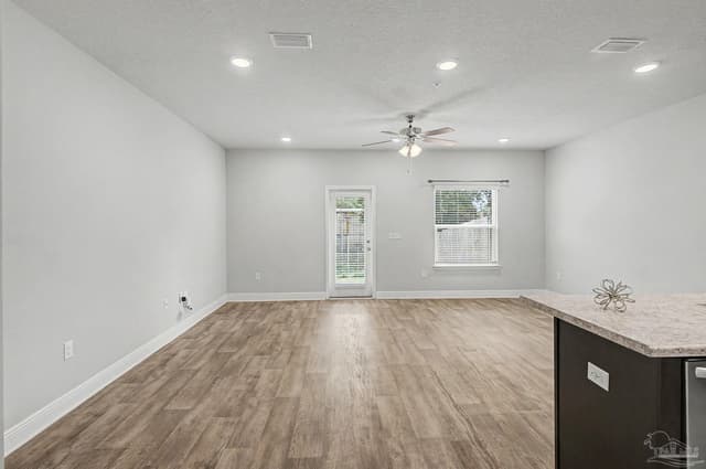 6004 Royal Port Ct, Pensacola FL 32526 photo 9
