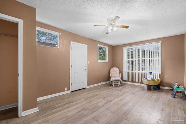 1004 Medford Ave, Pensacola FL 32505 photo 17