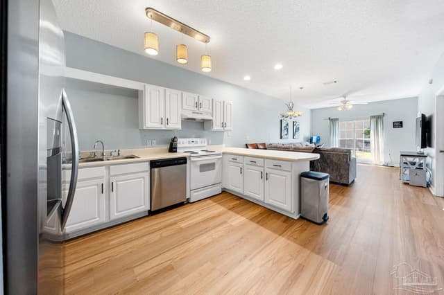 7101 Joy St # A3, Pensacola FL 32504 photo 3