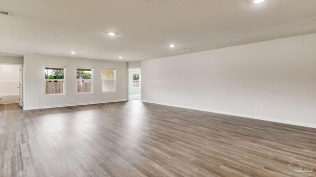 9712 Dutton Ln, Milton FL 32583 photo 13