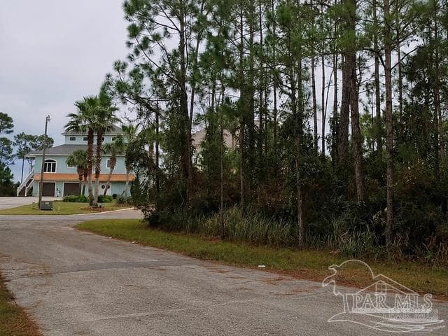 5703 Shores Cir, Pensacola FL 32507 photo 1