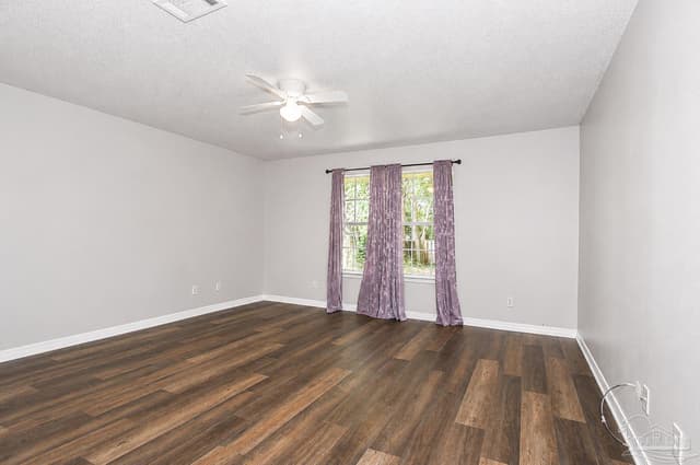 5938 Herlong Dr, Milton FL 32570 photo 7