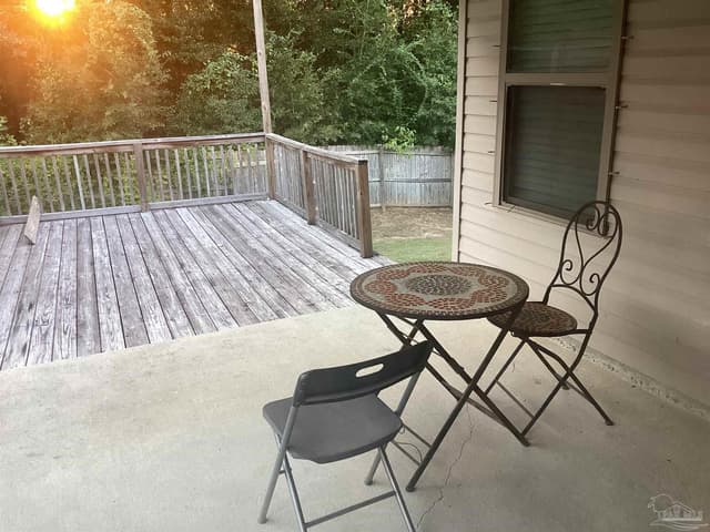 196 Millet Cir, Cantonment FL 32533 photo 6