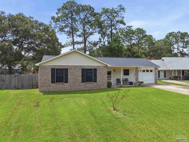 8649 Blue Jay Way property photo