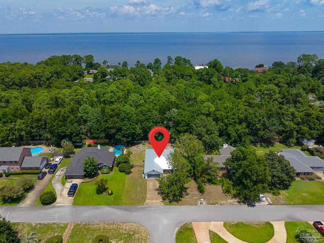 3870 Bay Wind Dr property photo