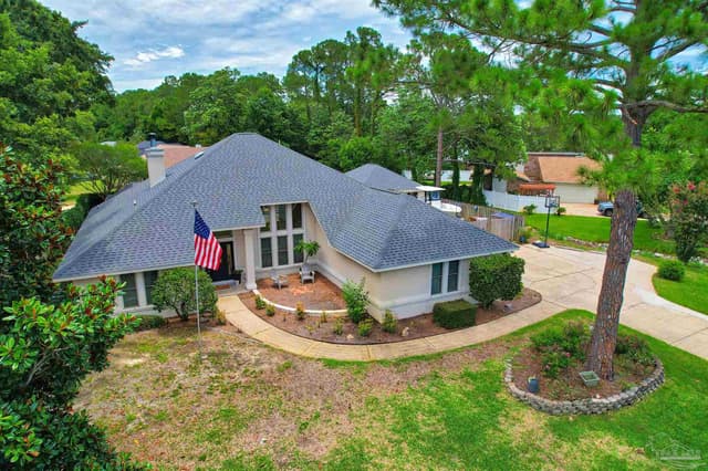 3600 Tibet Dr, Gulf Breeze FL 32563 exterior