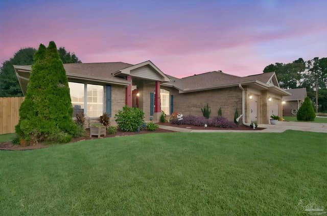 6185 Autumn Pines Cir, Pace FL 32571 exterior
