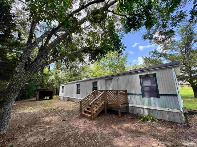 3992 Mccutchin Dr, Jay FL 32565 exterior