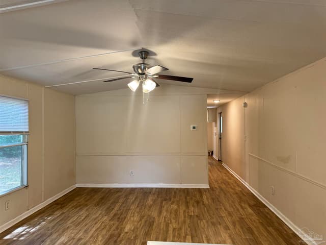 3992 Mccutchin Dr, Jay FL 32565 photo 8