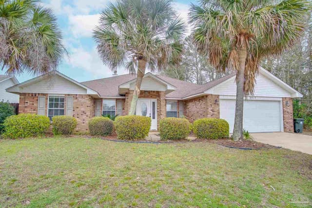 3012 Classic Dr, Pensacola FL 32507 photo 2