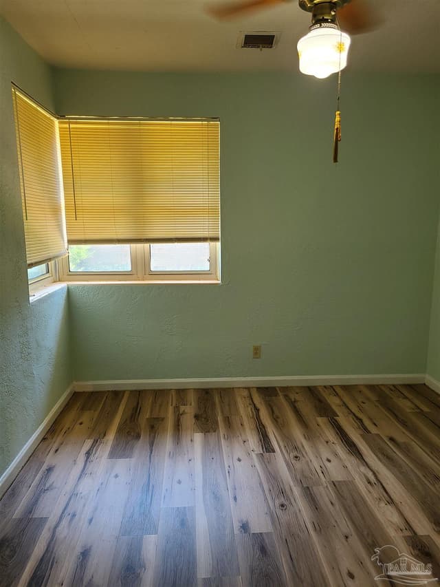 519 S 2nd St, Pensacola FL 32507 photo 9
