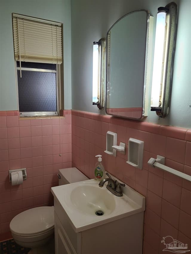 519 S 2nd St, Pensacola FL 32507 photo 15