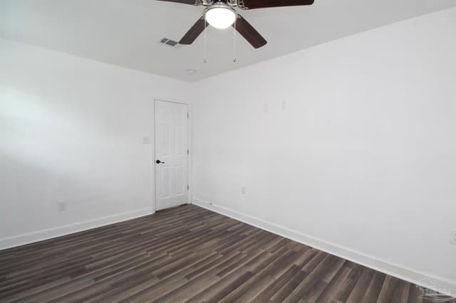 6037 Syrcle Ave, Milton FL 32570 photo 9