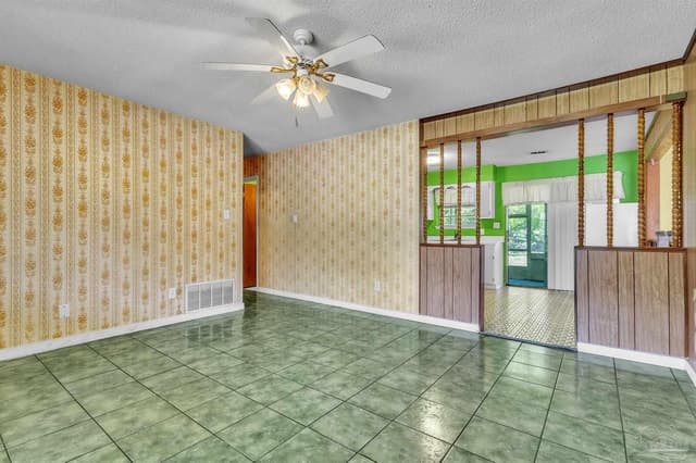910 Bartow Ave property photo