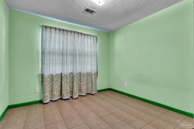 910 Bartow Ave, Pensacola FL 32507 photo 12