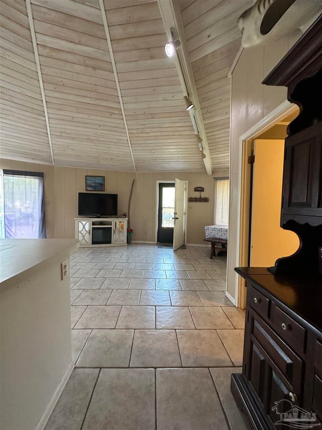 2633 Bayshore Pkwy, Milton FL 32583 photo 17