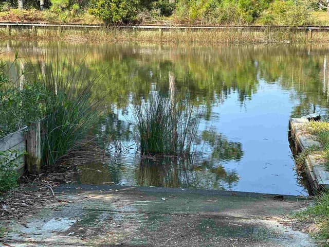 2633 Bayshore Pkwy property photo