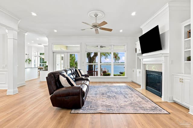3932 Plantation Cove Ct, Milton FL 32583 photo 17