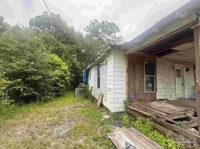 1600 N 7th Ave, Pensacola FL 32503 photo 5