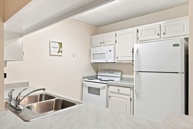 1200 Shoreline Dr # 313, Gulf Breeze FL 32561 photo 13