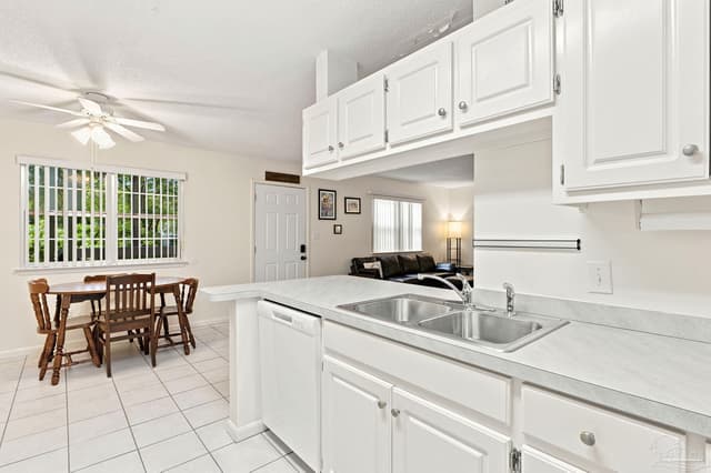 1200 Shoreline Dr # 313, Gulf Breeze FL 32561 photo 14