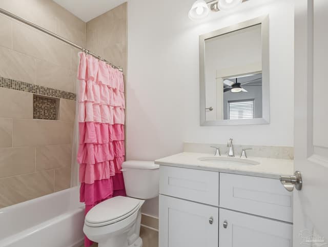 2480 Carthage Ct, Cantonment FL 32533 photo 9
