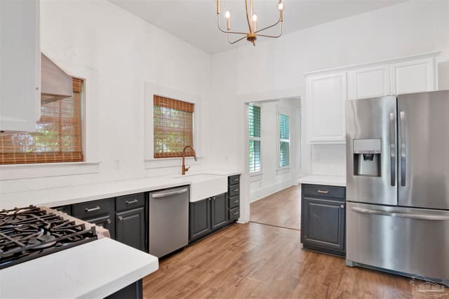 916 E Gonzales St, Pensacola FL 32503 photo 12