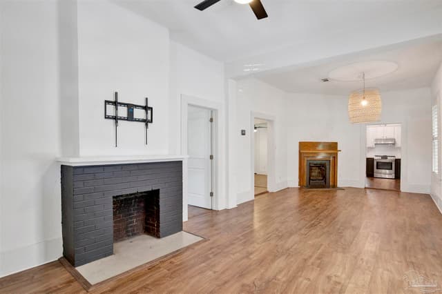 916 E Gonzales St, Pensacola FL 32503 photo 7