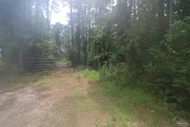 1481 Ocean Breeze Ln, Gulf Breeze FL 32563 exterior