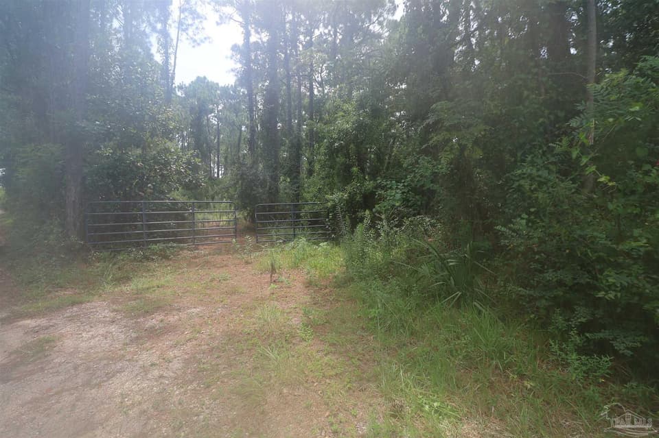 1481 Ocean Breeze Ln, Gulf Breeze FL 32563 photo 1